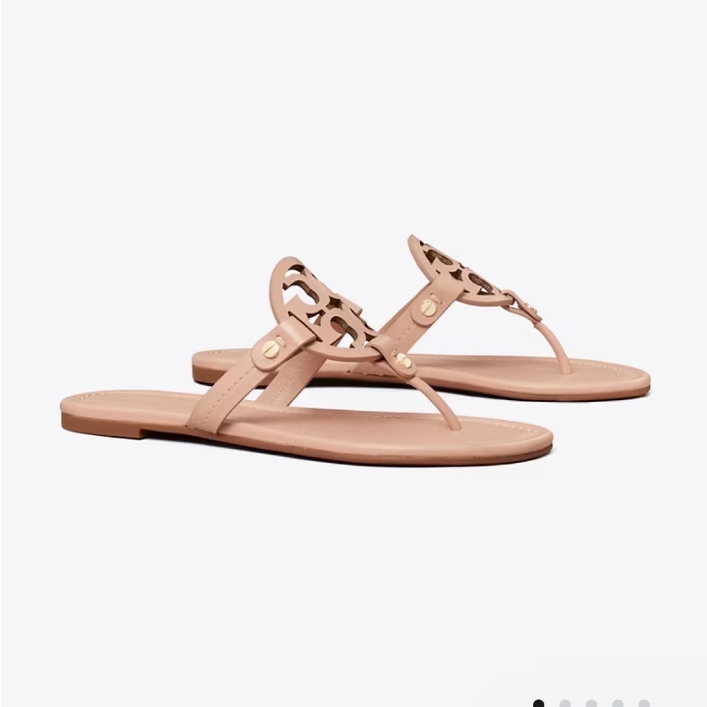 (2/$115💖) Tory Burch Miller Sandals Makeup (or Dark makeup)